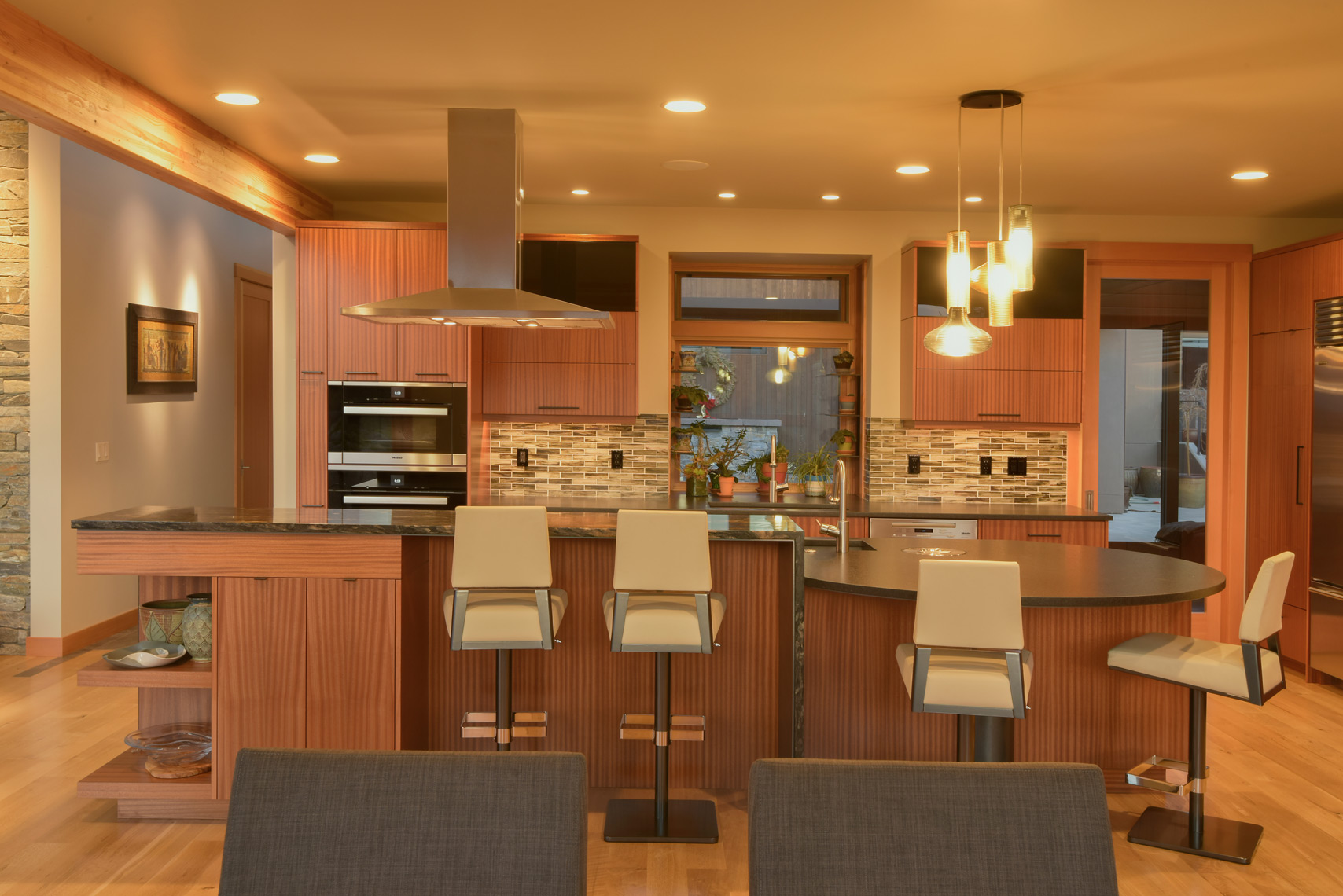 Modern Kitchen with Sapele Cabinets