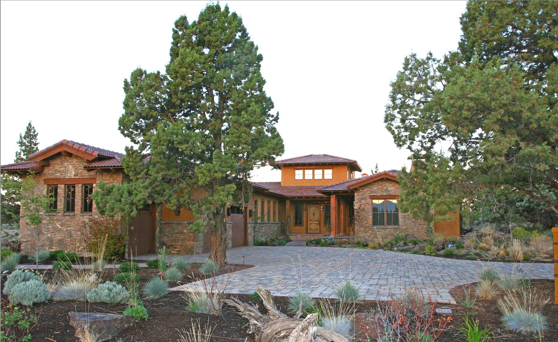 Pronghorn-Tuscan-custom-home-2